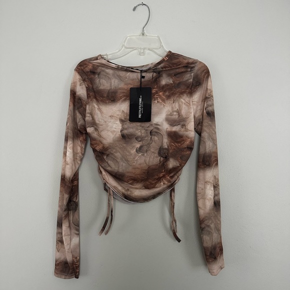 BRAND NEW pretty little thing - Picture 2 of 2